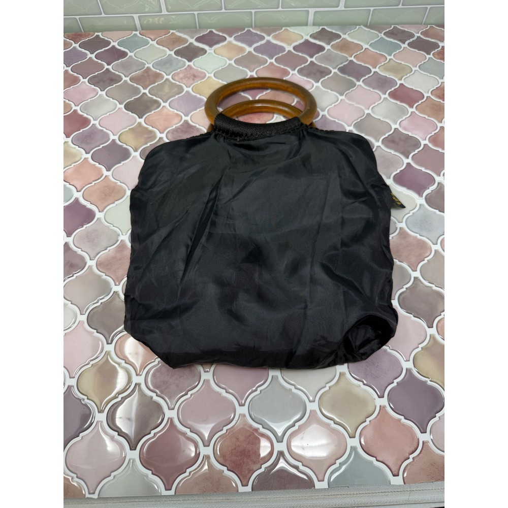 VTG Black Crochet Handbag with Round Wooden Handles - Picture 9 of 15